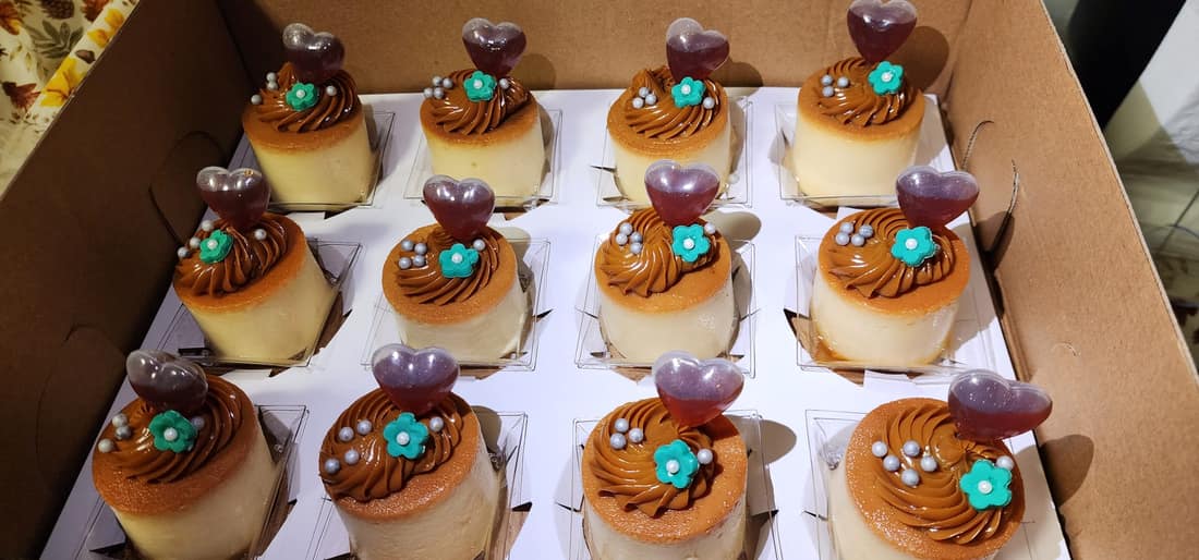 Mini flans for catering